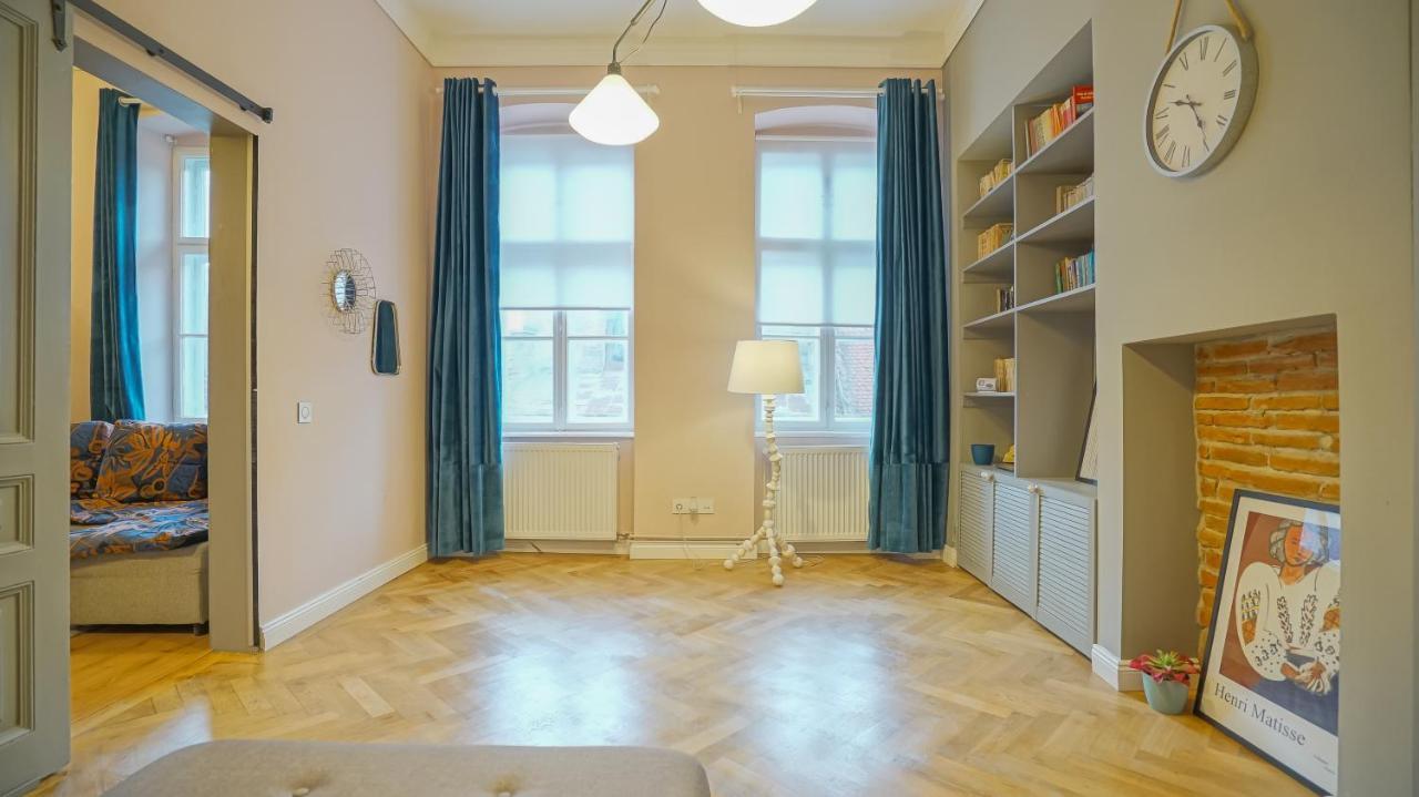 Coroni Republic Apart Appartement Braşov Buitenkant foto